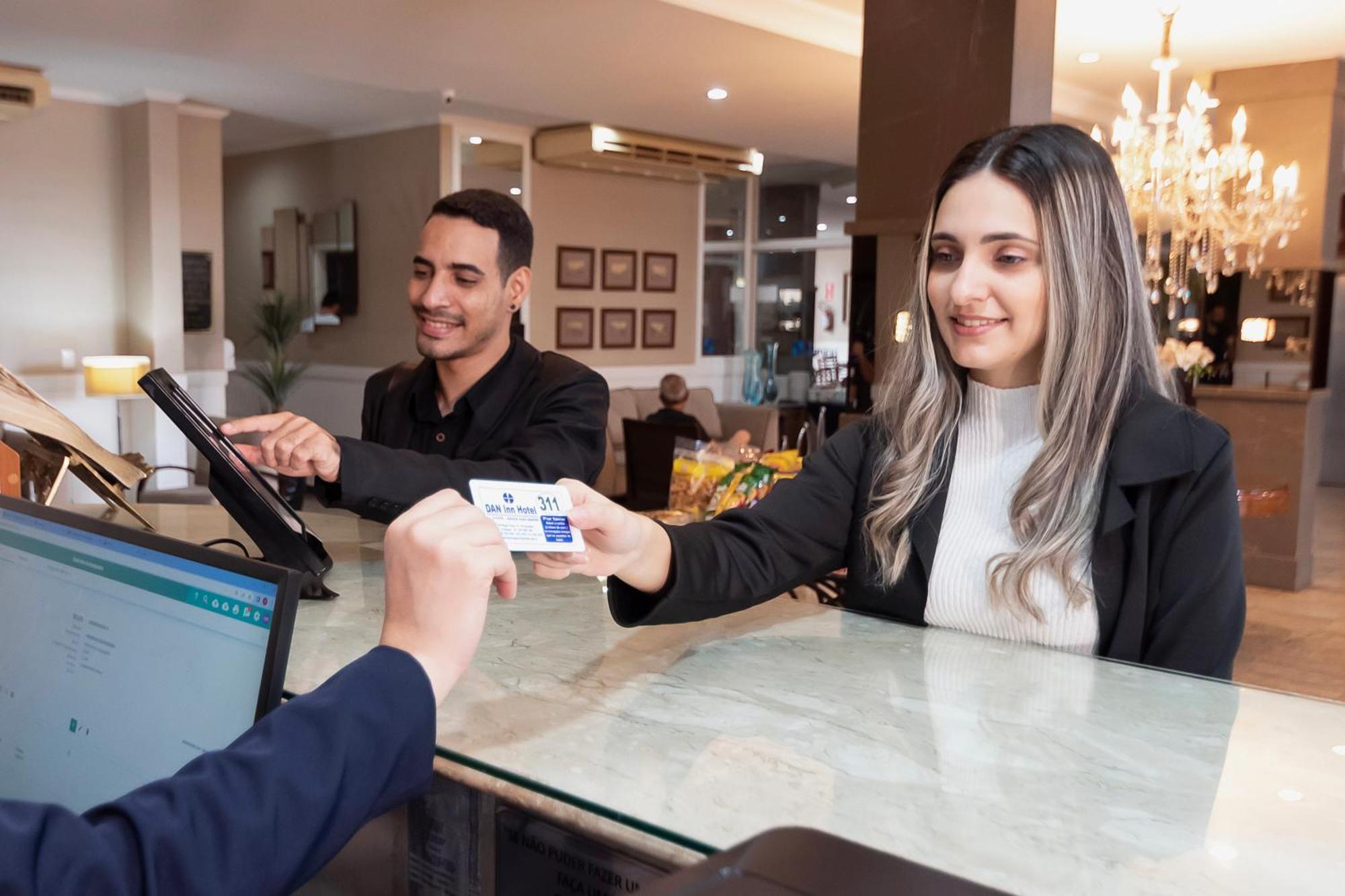 Hotel Dan Inn Araraquara By Nacional Inn Kültér fotó